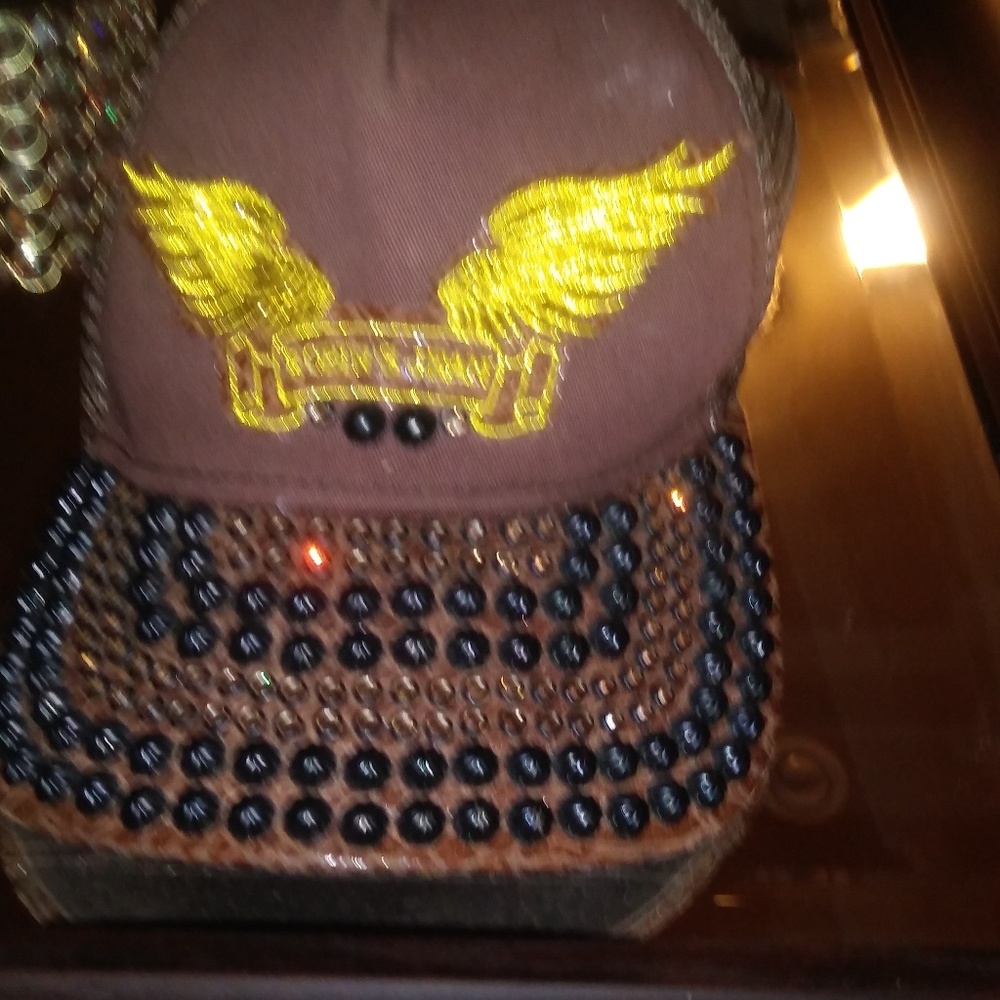 Men Robin Jean cap